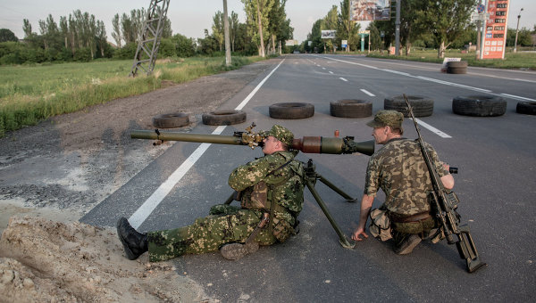 300 военнослужащих  ВСУ пытались с боем войти в Донецкий аэропорт