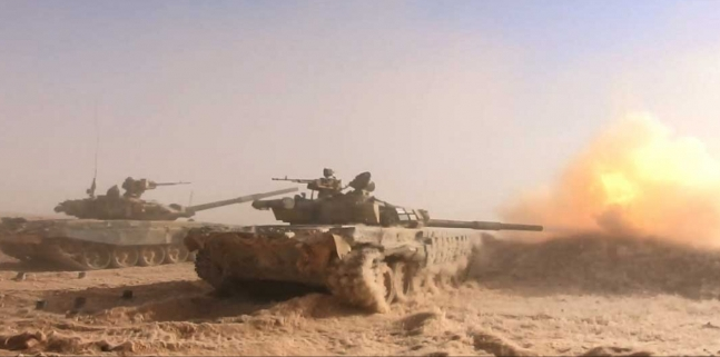 Наши танки будут в Ракке: наступление САА на "столицу" ИГ
