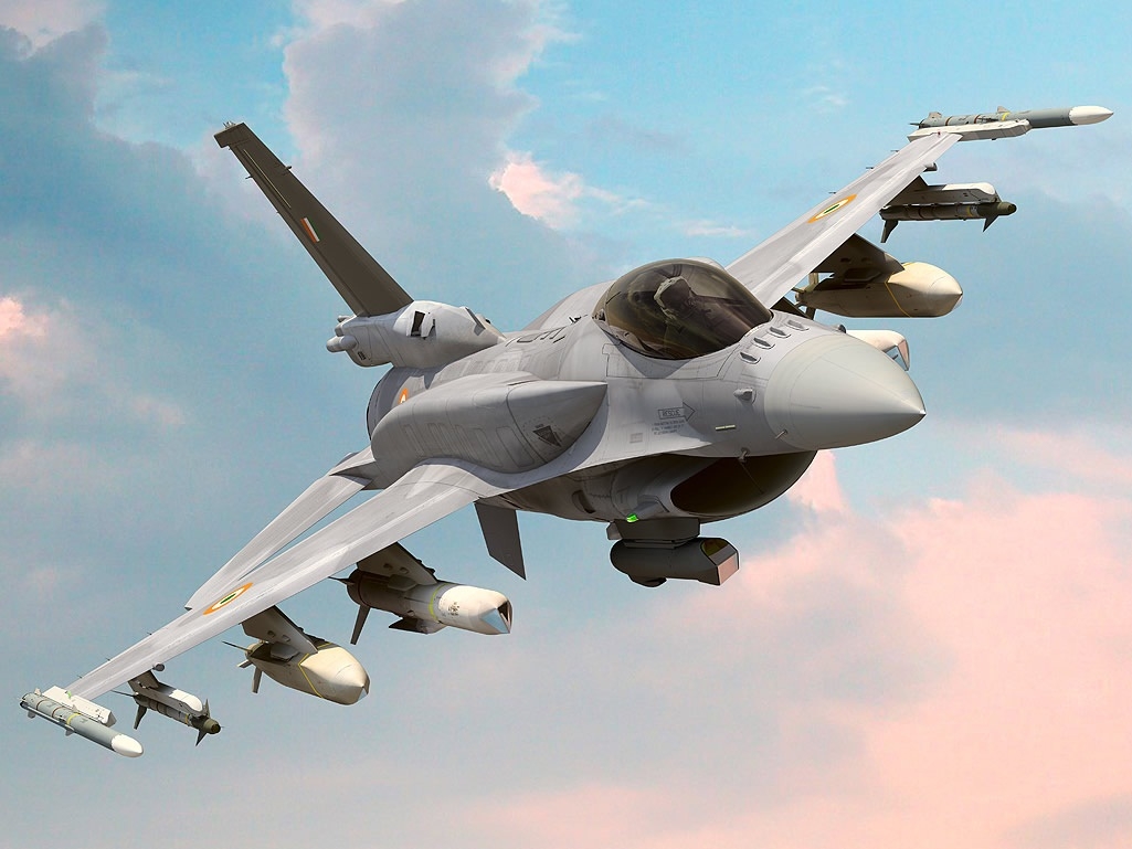США создают новый истребитель: «Атакующий сокол» F-16 «ворвется» в Индию