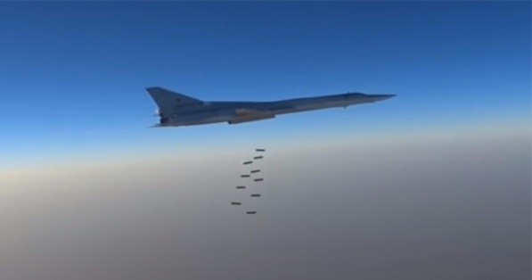 Разведка боем: как бомбардировщики ВКС РФ вычислили боевиков ИГ в Хомсе