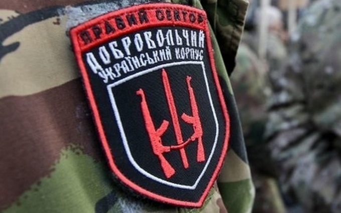 Украинская армия прирастает правосеками