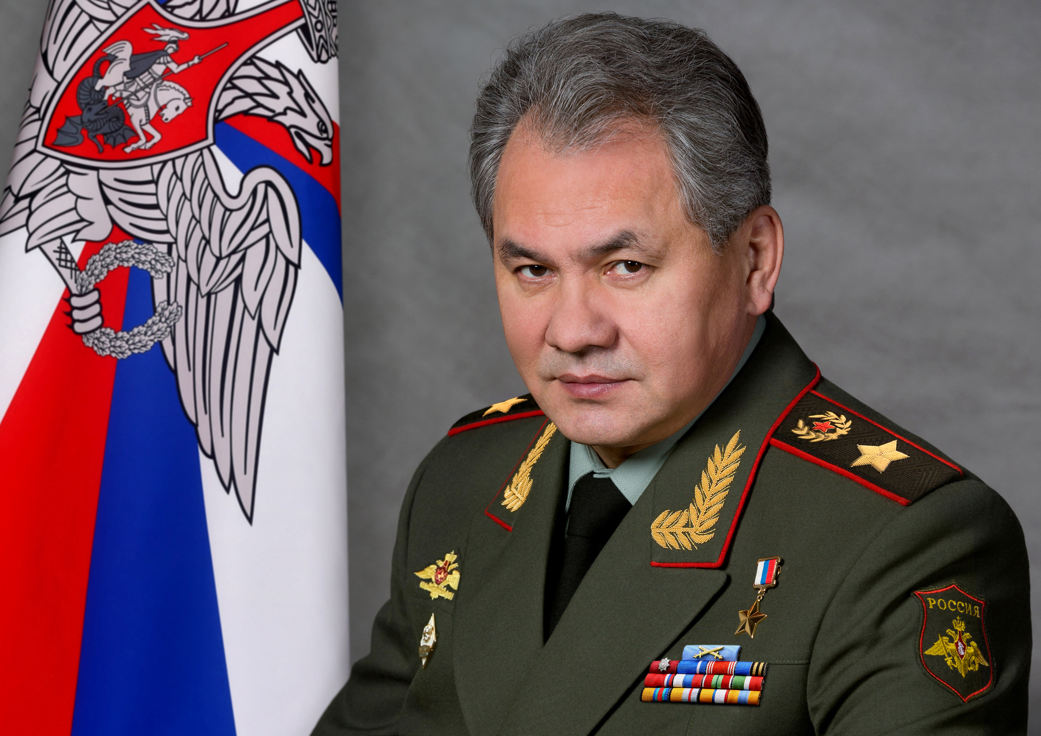 НАТО не пройдет: как Шойгу взялся за боевую подготовку армии РФ