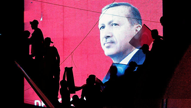 Турецкие СМИ поймали Эрдогана и генштаб на лжи о мятеже