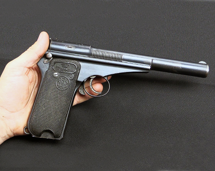 Пистолет Cаmpо-Girо M1913