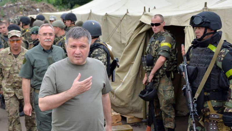 ВСУ и «Азов» планируют кровавый путч: Аваков предоставит боевую авиацию