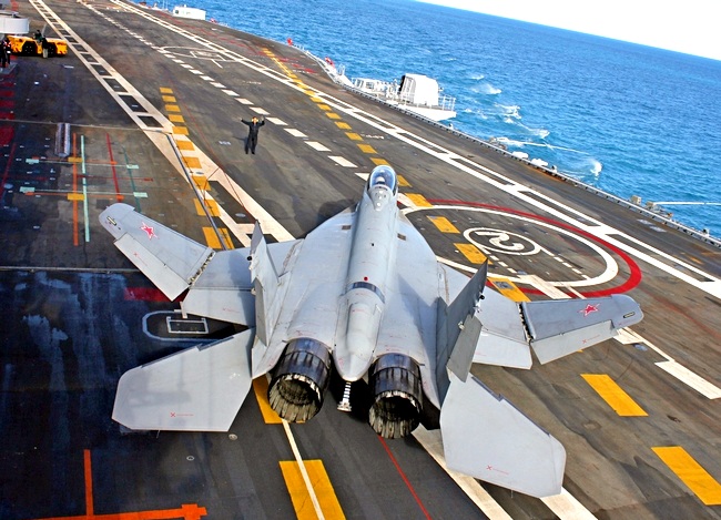 МиГ-29К усилит боевую мощь флагмана ВМФ России