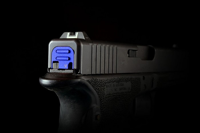 Strike Industries SI QD: новая крышка затвора для пистолетов Glock