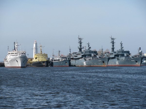 На Балтийском флоте не утихает череда отставок и увольнений