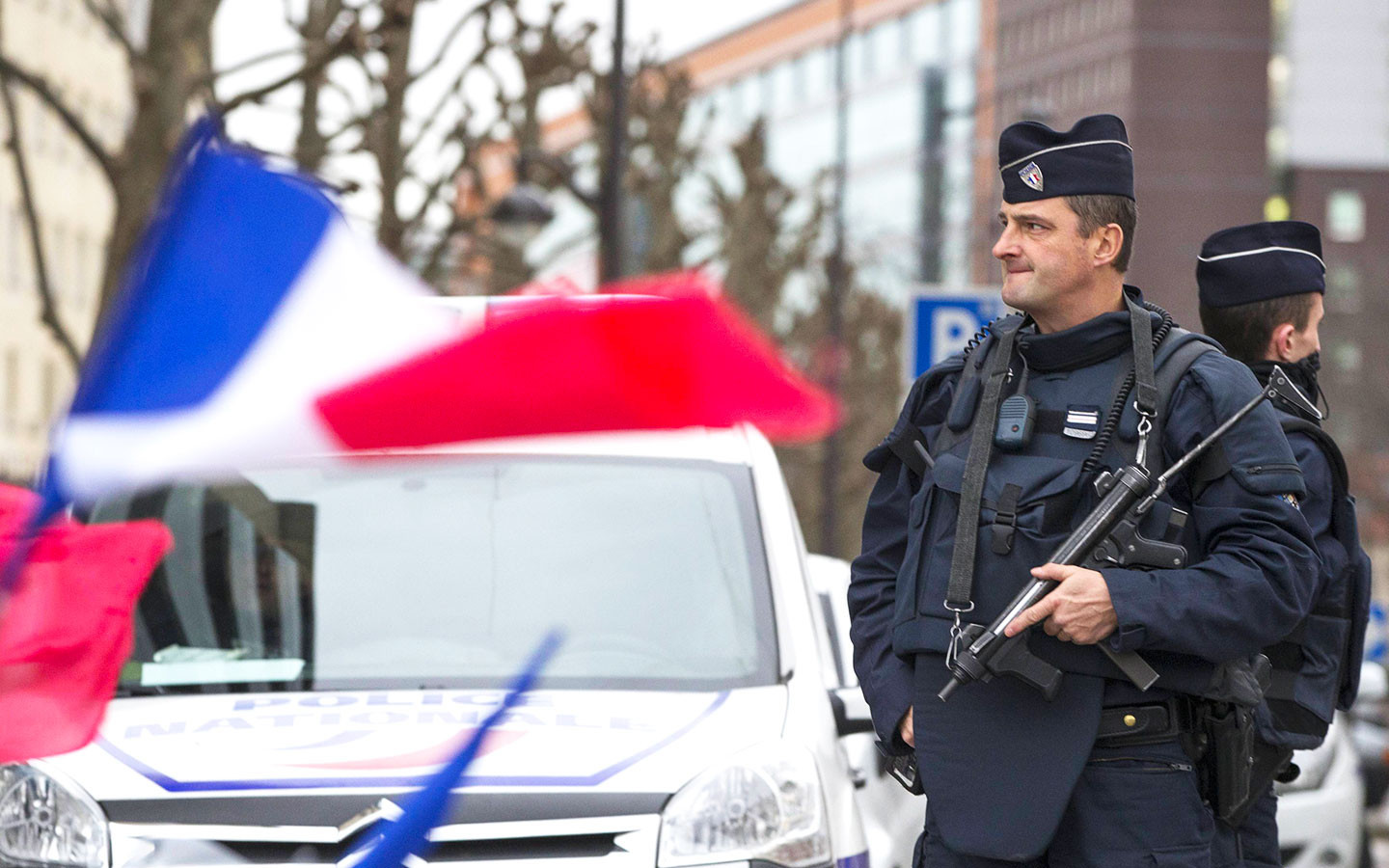ФСБ:  Директор ЦРУ  причастен к теракту во Франции