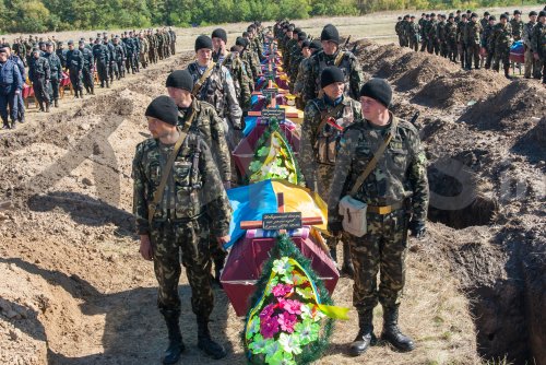 Война на Донбассе. Изучая некрологи солдат ВСУ за июль 2016 года