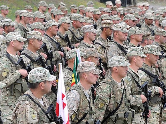 Керри: Укреплению грузинской армии помогут США