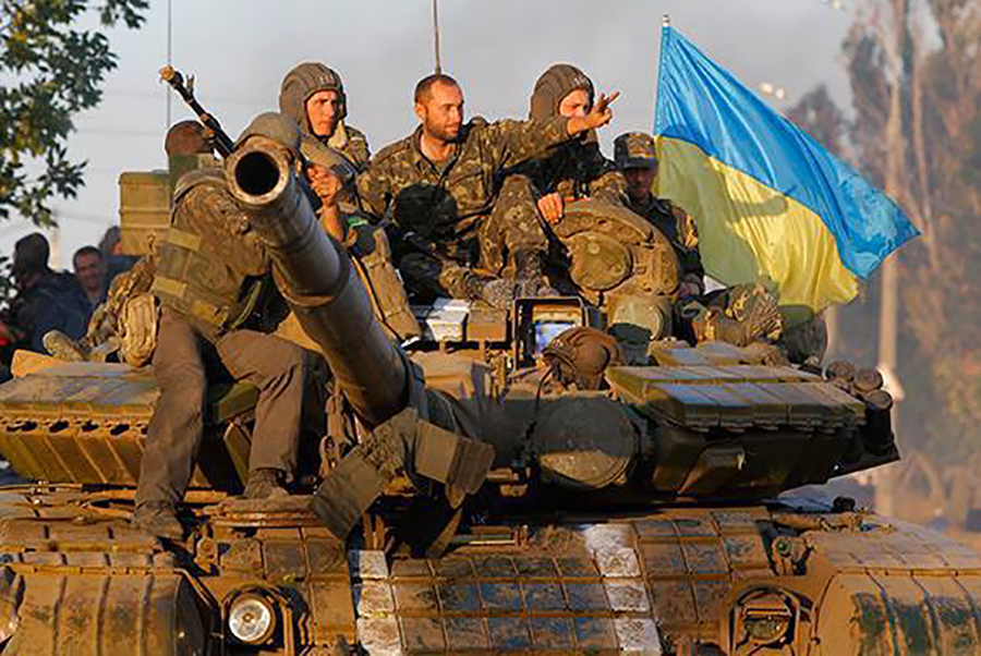 Украинские власти готовят ВСУ к активным боевым действиям