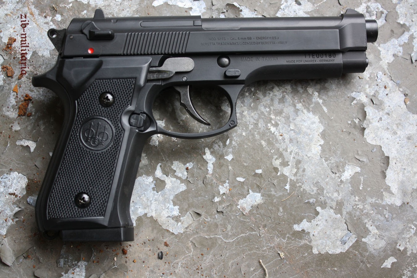 Пистолет Beretta M 92FS