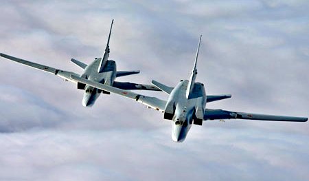 Российские Ту-22М3 атаковали позиции ИГ в Пальмире