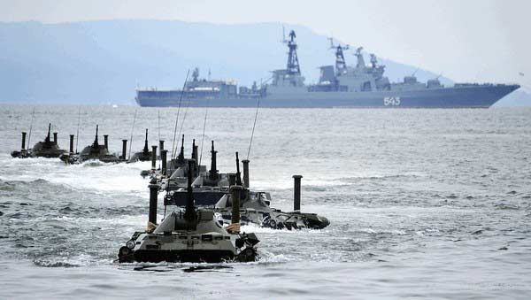 Япония заявила о росте зоны активности российских военных