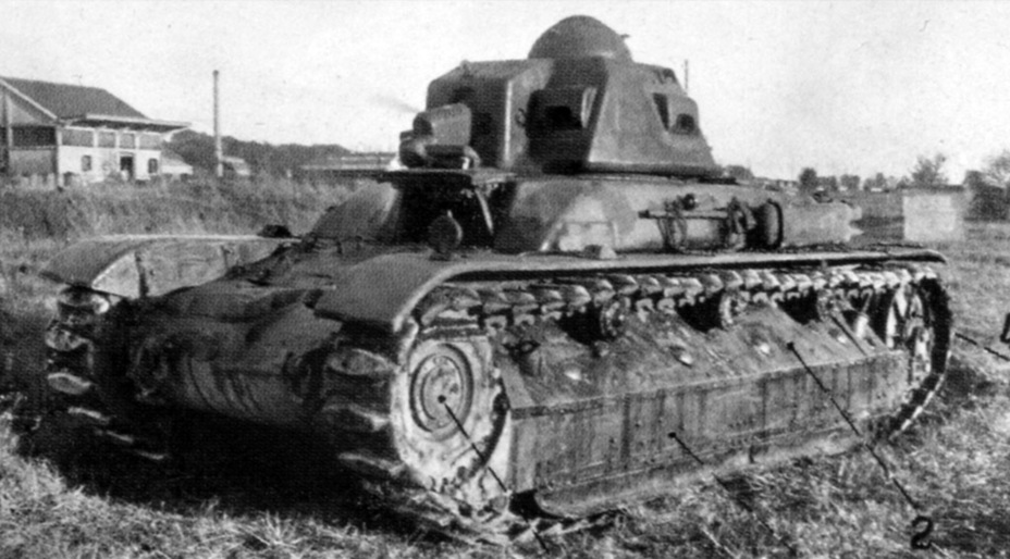 Легкие пехотные танки Renault R 40. Франция