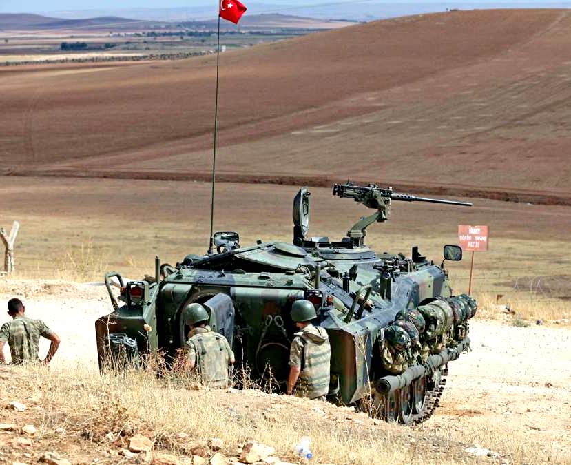 Зачем Турция ввела танки в Сирию?