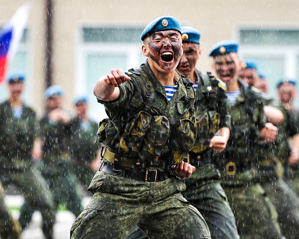 Волгоградские десантники теперь в Крыму