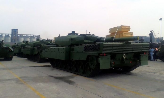 Индонезия получила 16 основных боевых танков Leopard RI