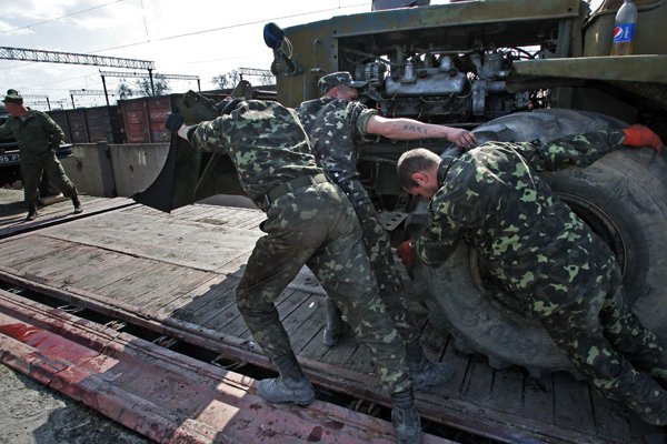 Подготовка к тотальной войне: военный бюджет Украины 2017