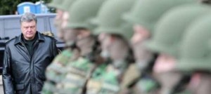 Порошенко вновь заговорил о введении военного положения