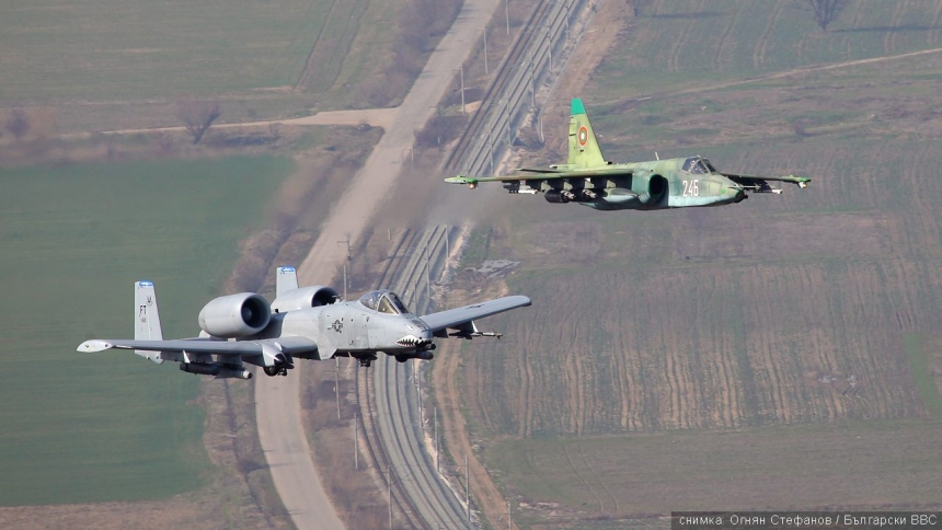 Российский A-10: Почему Су-25 является «летающим танком»