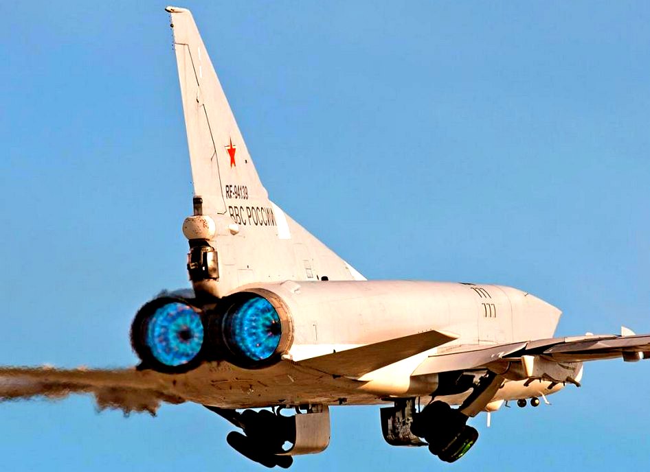 Каждый Ту-22М3 теперь сможет обрушить 22 тонны бомб на головы ИГИЛ