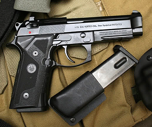 Пистолет Beretta M92 FS Vertec