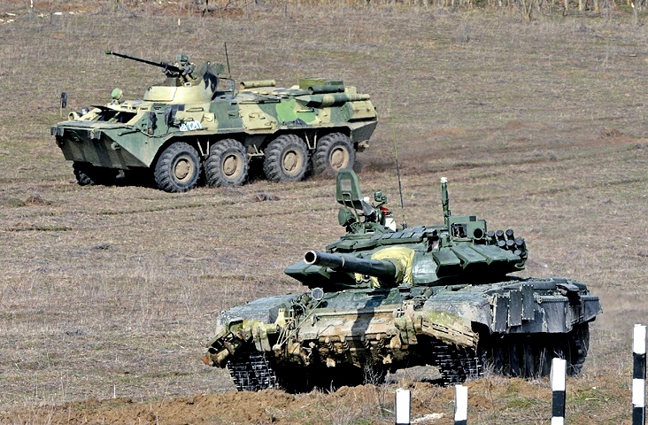 Военных атташе уведомили о внезапной проверке боеготовности войск РФ