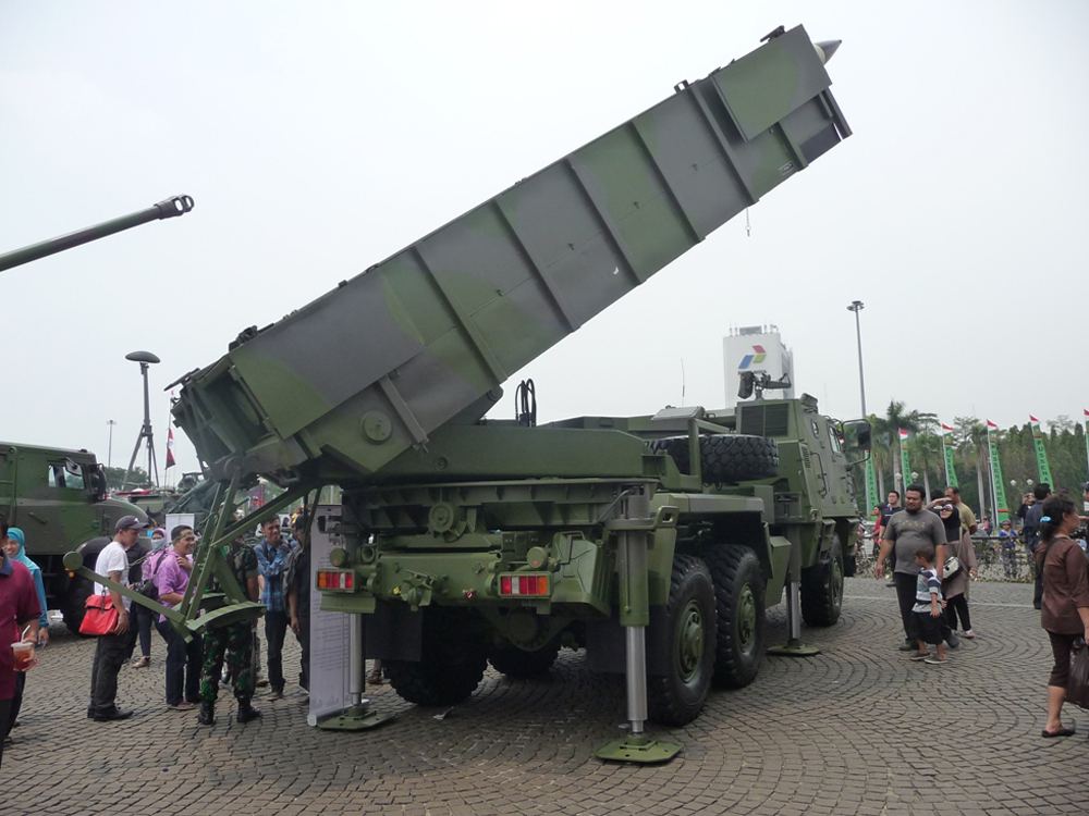 Индонезия будет поставлять Украине оружие