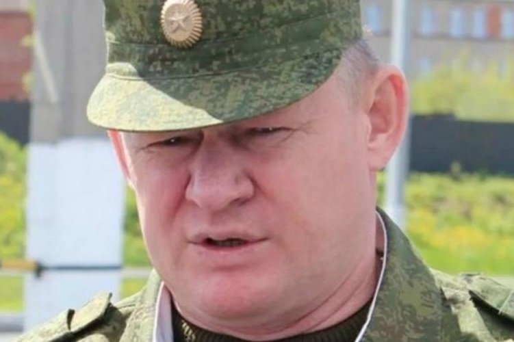Генерал-лейтенант Сердюков возглавит ВДВ России
