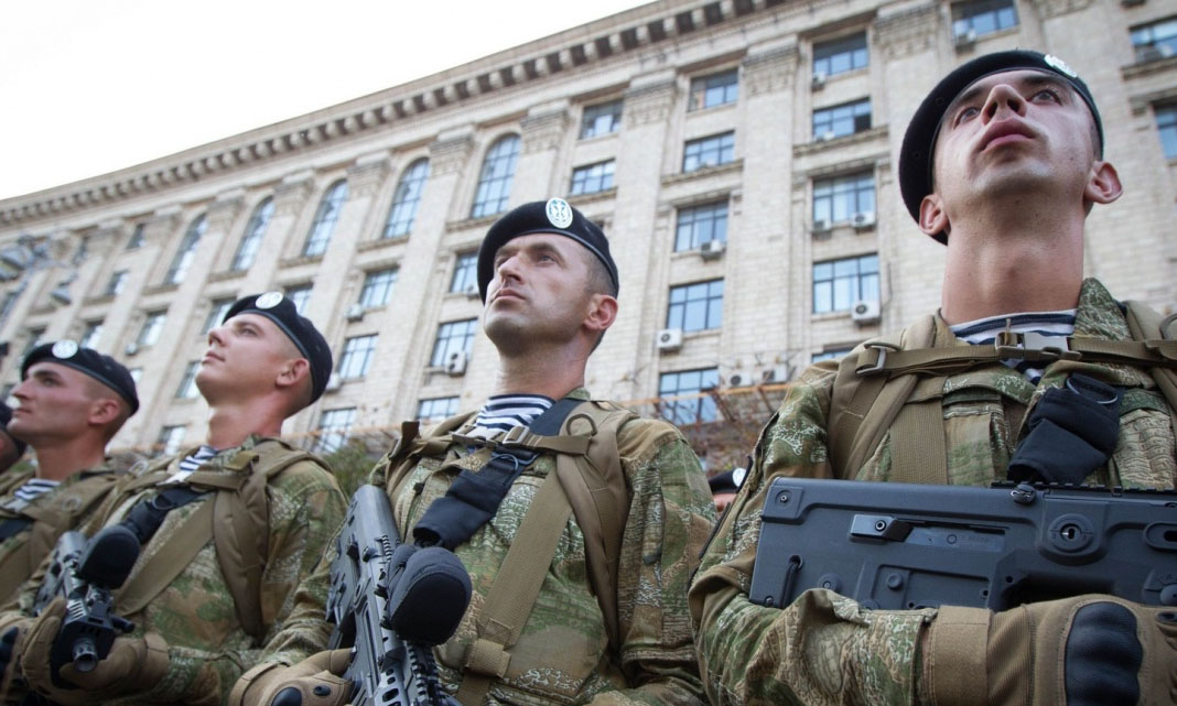 Третья мировая? Контракты на самоуничтожение подписали 53 тысячи украинцев