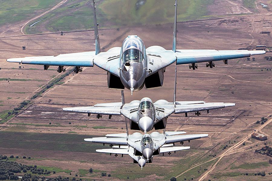 Российская авиация усилила бомбардировки в Сирии Российская авиация усилила бомбардировки в Сирии