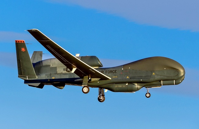«Global Hawk»: станет ли дрон-разведчик «стратосферным охотником»? «Global Hawk»: станет ли дрон-разведчик «стратосферным охотником»?