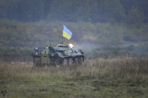Украинцы подбили БМП своих же сослуживцев
