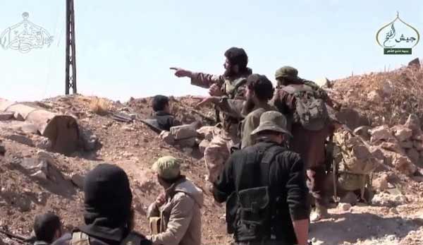 Исламисты подошли к поселку Таибет аль-Исм северо-восточнее Хамы