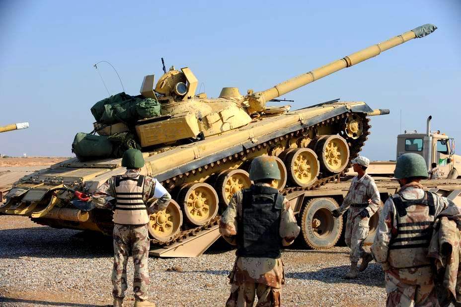 Дейр-эз-Зор под огнем террористов: боевики пустили в ход танки Т-72