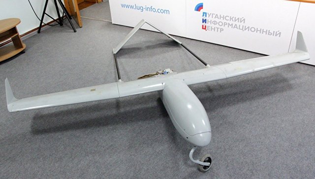 Украинские военные запустили десятки беспилотников над ЛНР Украинские военные запустили десятки беспилотников над ЛНР