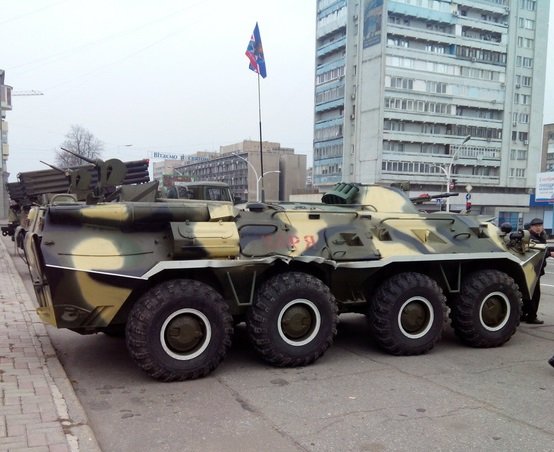 Умельцы из Народной милиции ЛНР увеличили скорость и запас хода своих БТР Умельцы из Народной милиции ЛНР увеличили скорость и запас хода своих БТР