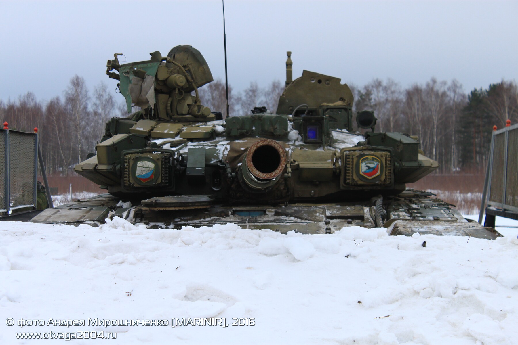 Танки Т-90 в подразделении Вооруженных сил России - фотообзор