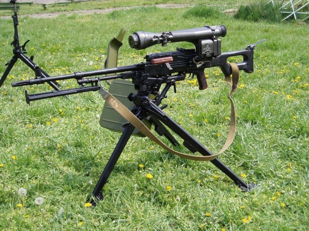 Украинский пулемет КМ-7,62 стреляет мимо цели