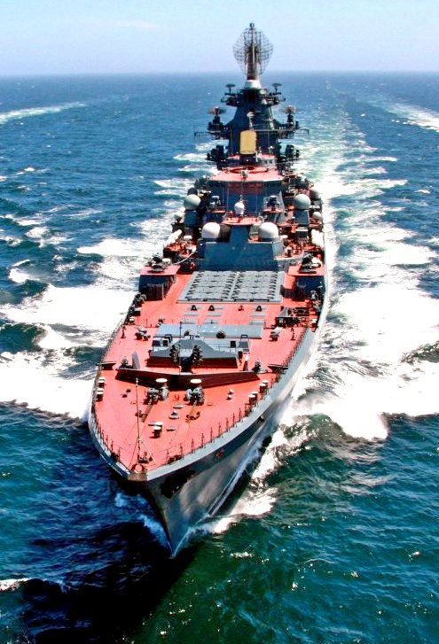 Забудьте о вторжении: Сирию будет охранять атомный крейсер «Петр Великий»