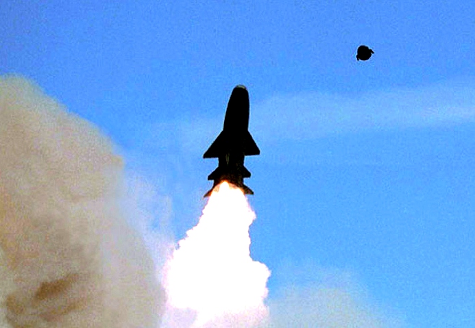 «Антей» запустил мощнейшую крылатую ракету по береговой цели
