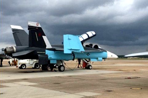 Готовится чудовищная провокация в Сирии: F-18 перекрашен в цвета Су-34