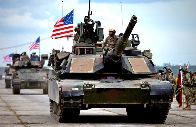США перебросят в Европу первую бронетанковую бригаду