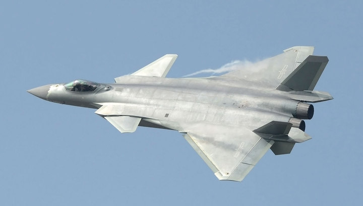 Если J-20 так хорош, то почему Китай покупает Су-35 у России?