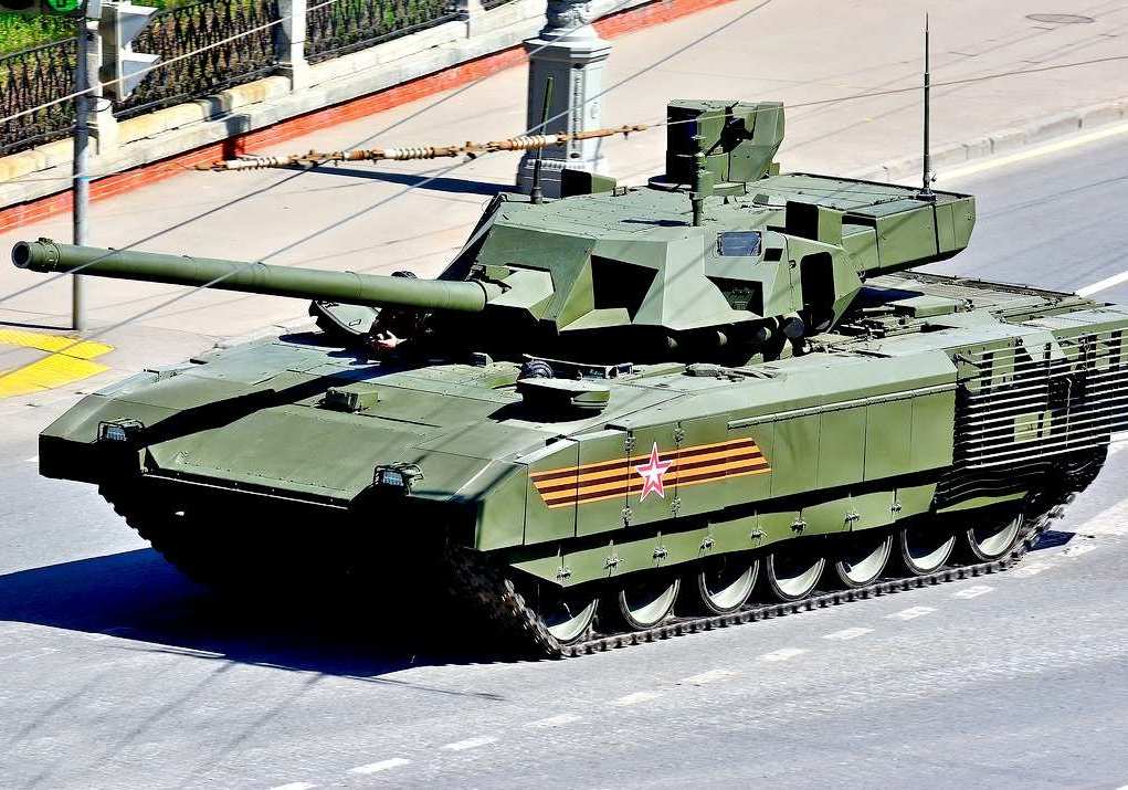 Times: Лондон избавляется от танков, а Москва хвастается «Арматой»