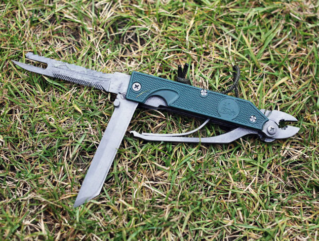 Складной универсальный нож 6Э6 из комплекта экипировки «Ратник»
