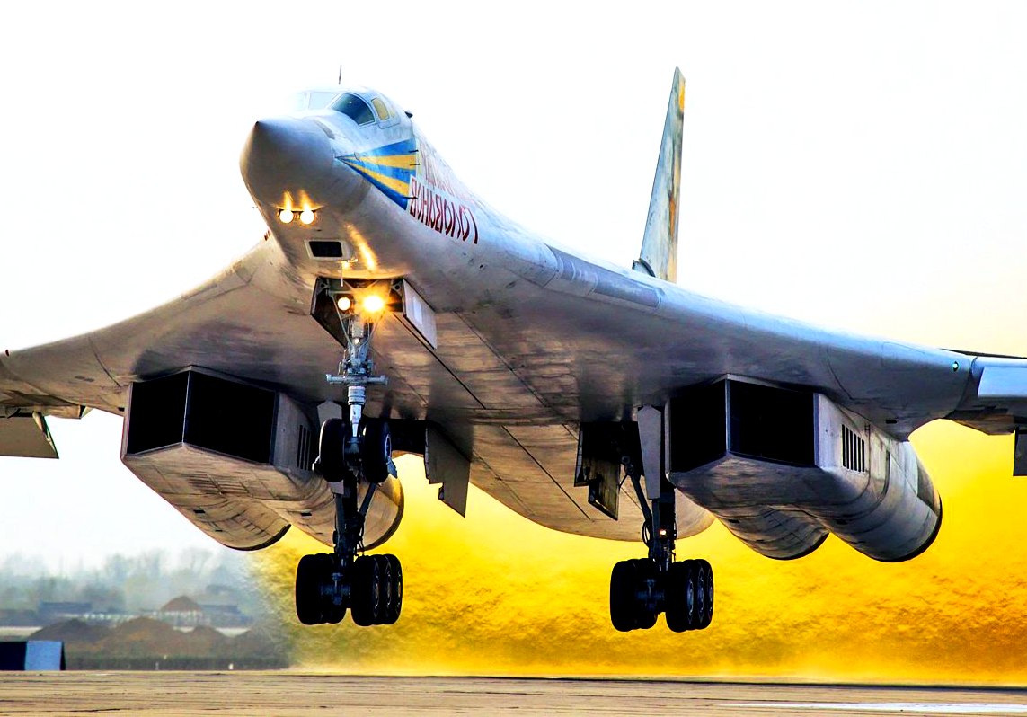 Ракетоносец Ту-160 махнет стариной