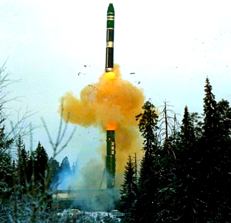 РВСН осуществили испытательный пуск ракеты БЖРК «Баргузин»